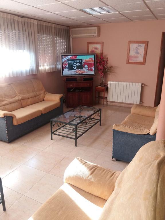 Hostal Jose Luis Brunete Exteriér fotografie
